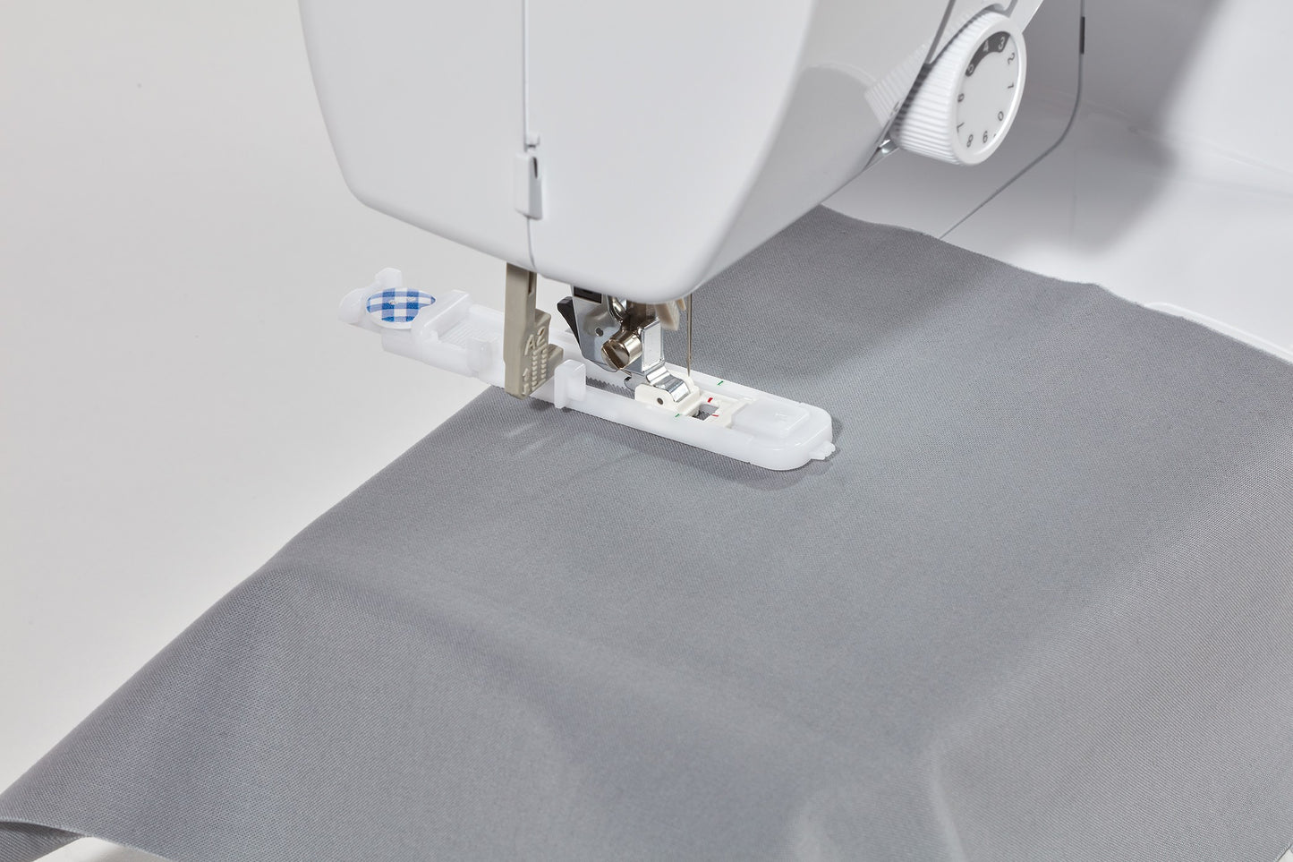 Brother FS60X Macchina da Cucire Portatile con 60 Punti di Cucitura