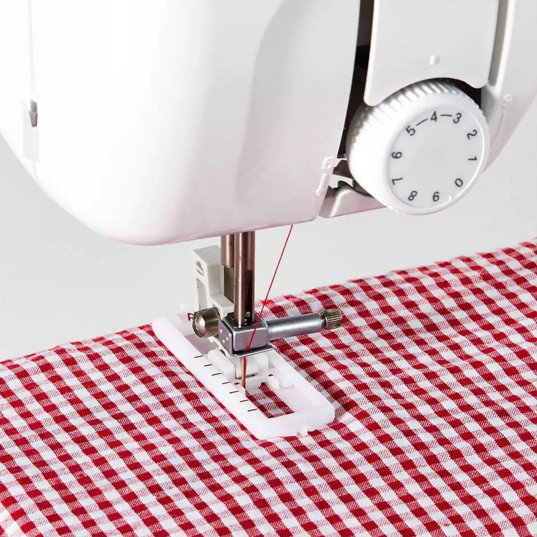 Macchina da Cucire Portatile Brother X17s con 17 Punti di Cucitura