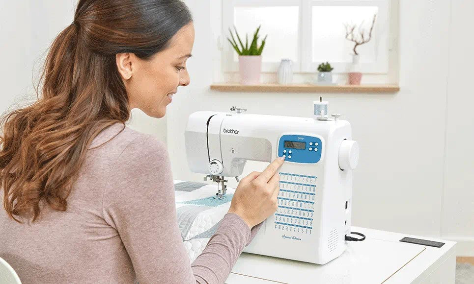 Brother DX70SE Macchina per cucire computerizzata