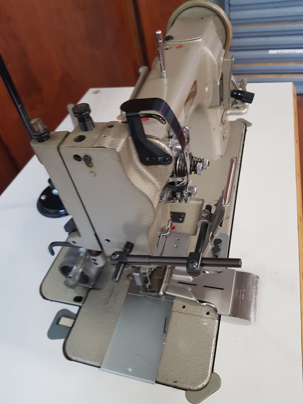 Macchina Pfaff 2 aghi