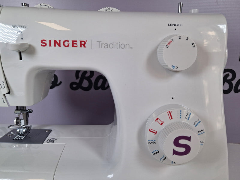 Singer Tradition 2263
