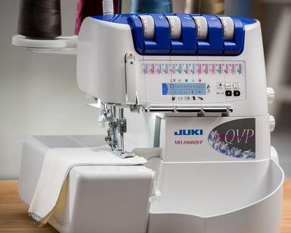 Juki MO-2000 QVP Macchina Tagliacuci + 5 anni di garanzia