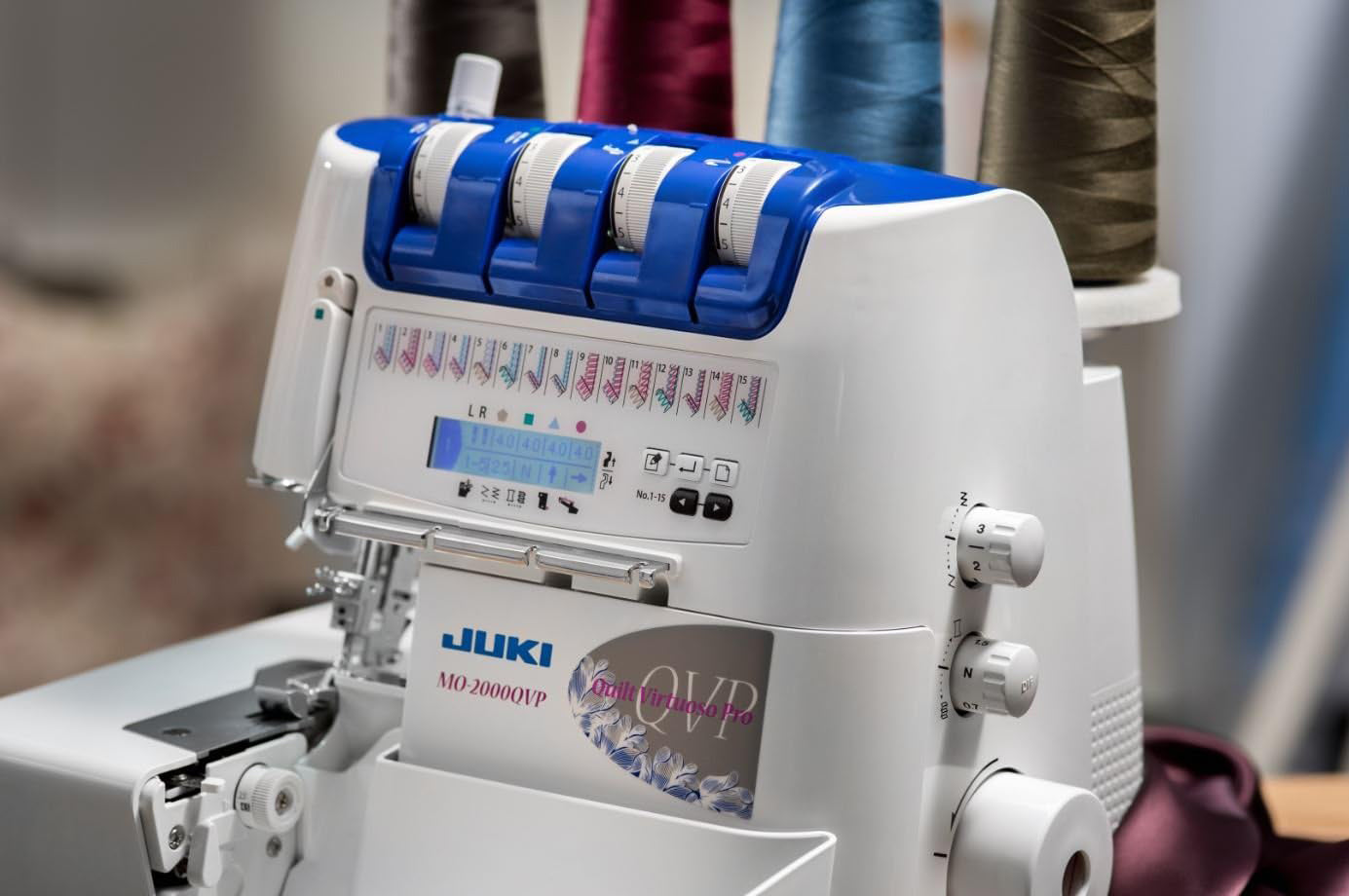Juki MO-2000 QVP Macchina Tagliacuci + 5 anni di garanzia