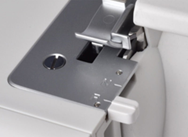 Necchi Creator C12 + Kit Piedini E 5 Anni di Garanzia