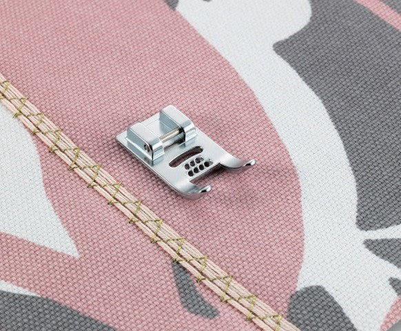 per cordoncino a 7 fori F020N BROTHER - Piedino