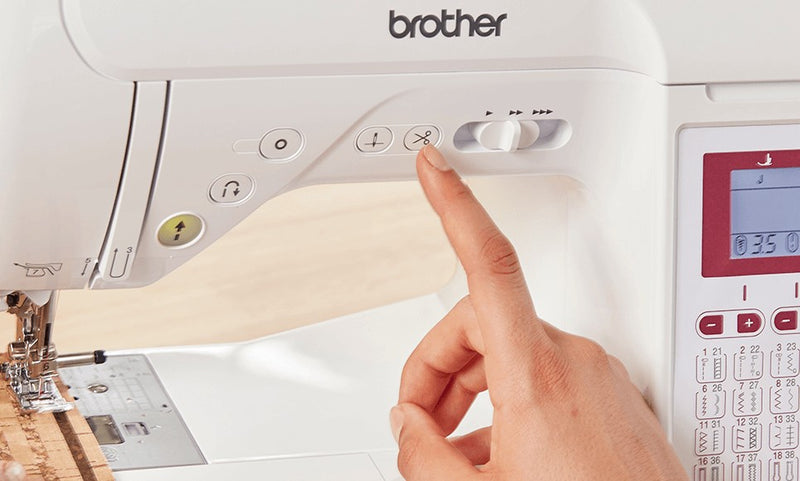 Brother INNOV-IS F400  macchina per cucire