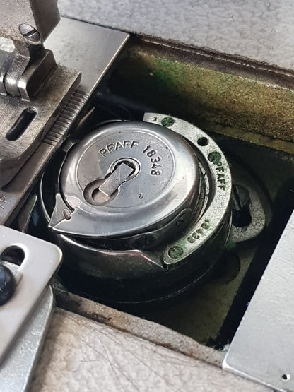 Macchina Pfaff 2 aghi